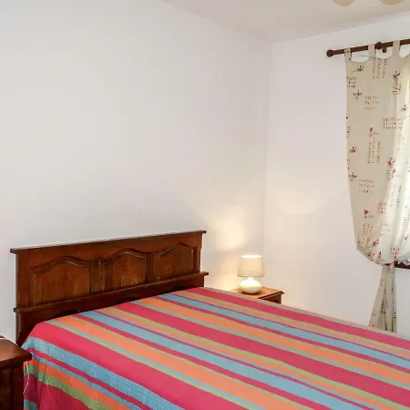 Holiday La Maison Jaune *