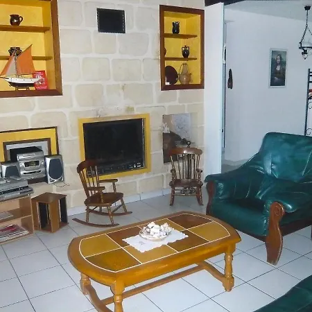 Holiday La Maison Jaune Dom wakacyjny Vauvert